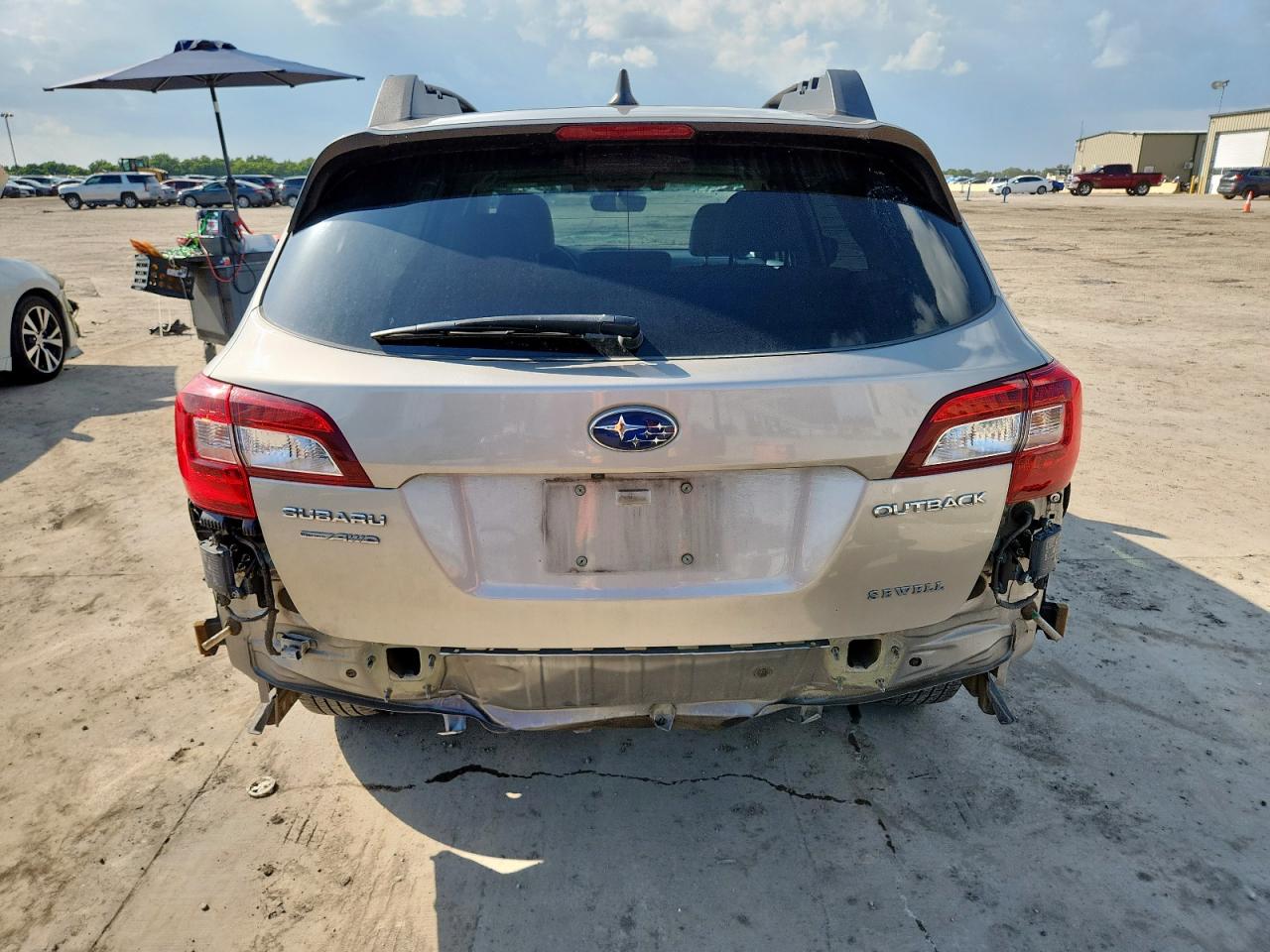 2018 Subaru Outback 2.5I Limited VIN: 4S4BSANC8J3362553 Lot: 63843625