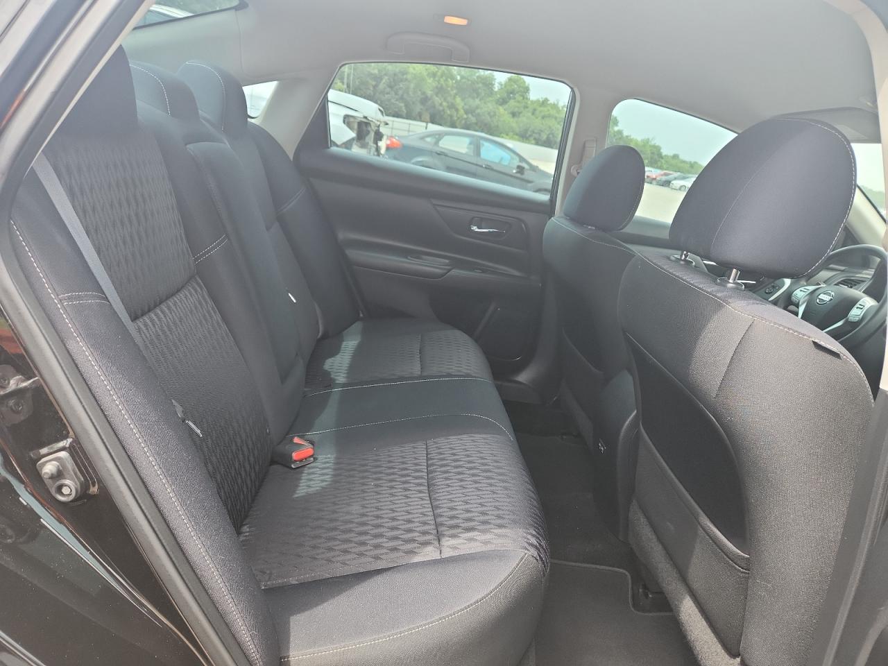 2017 Nissan Altima 2.5 VIN: 1N4AL3AP8HN351882 Lot: 65463285