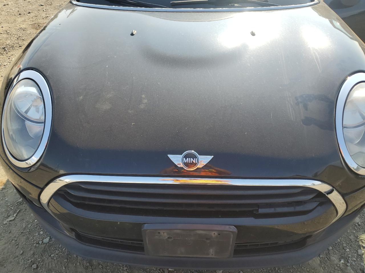 2017 Mini Cooper Clubman All4 VIN: WMWLU1C52H2F26905 Lot: 66278875