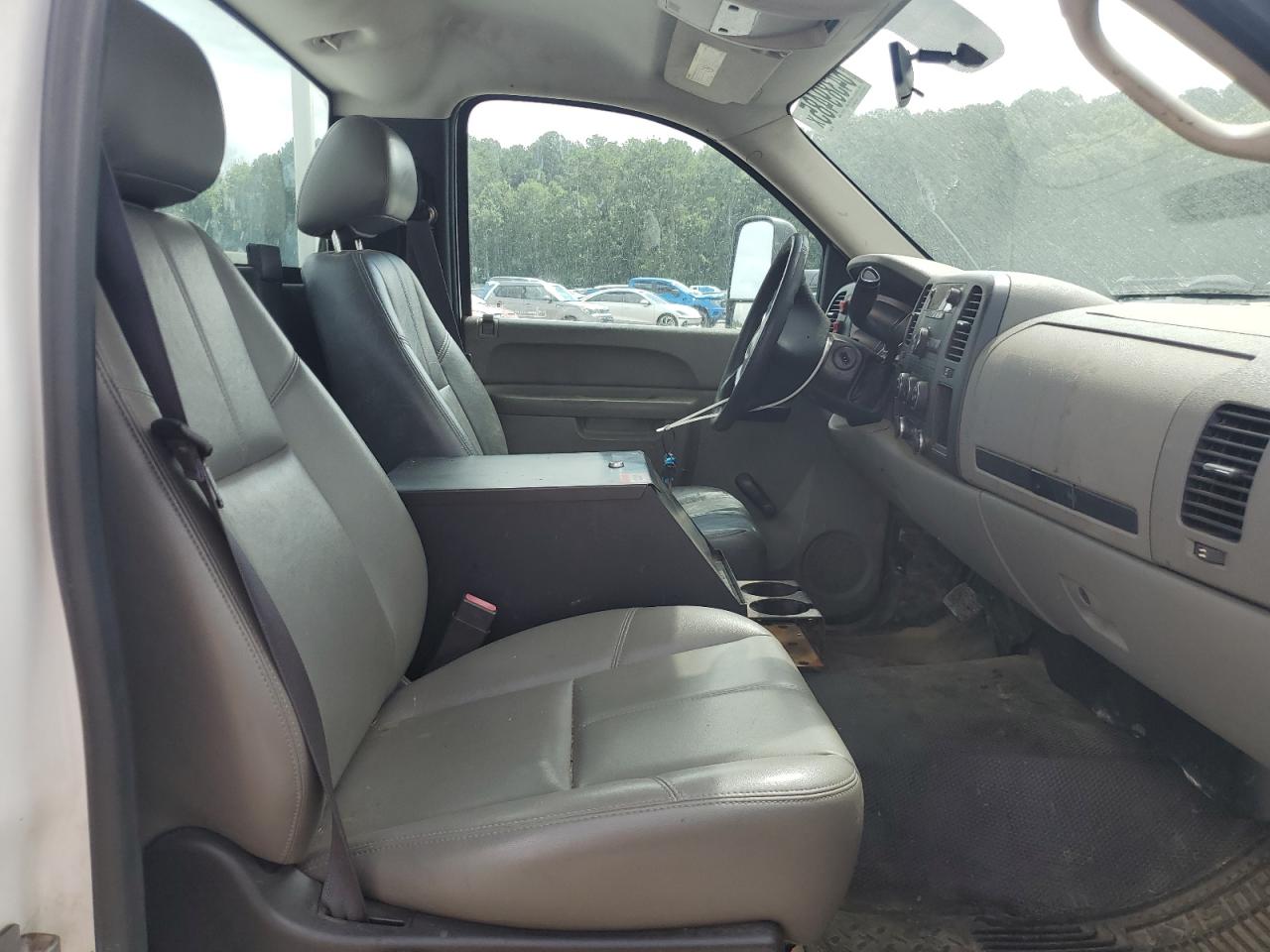 2014 Chevrolet Silverado C3500 VIN: 1GB3CZCG4EF155984 Lot: 64389485