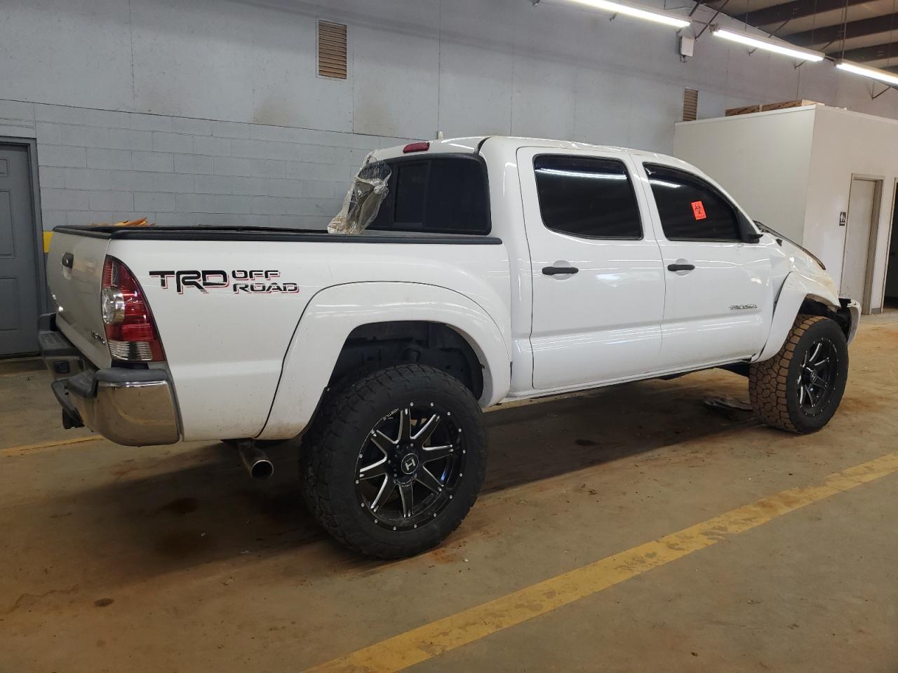 2013 Toyota Tacoma Double Cab VIN: 5TFLU4EN9DX061115 Lot: 63342105