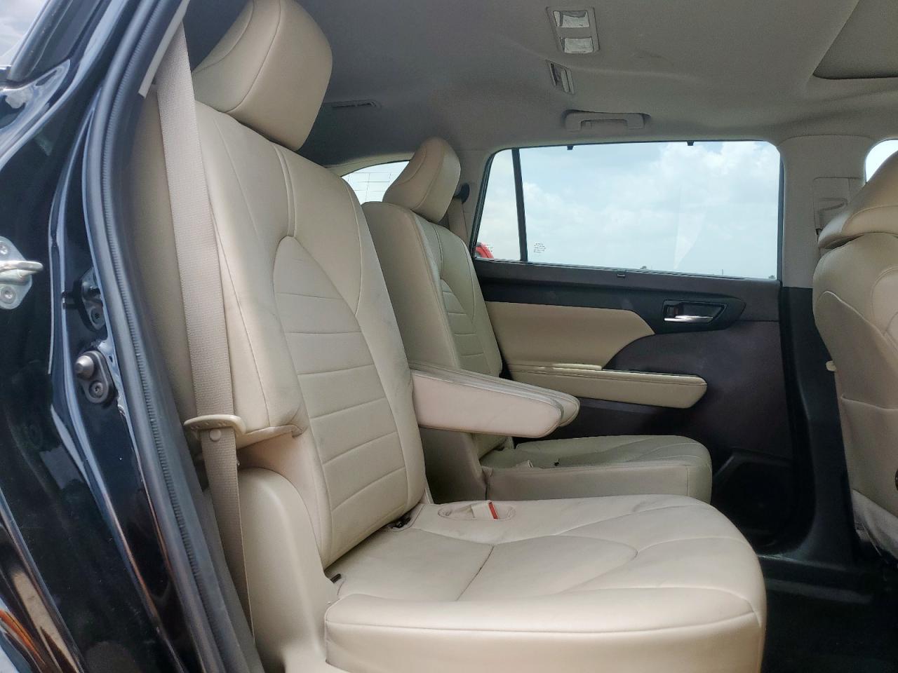 2021 Toyota Highlander Xle VIN: 5TDGZRBH8MS152008 Lot: 64686825