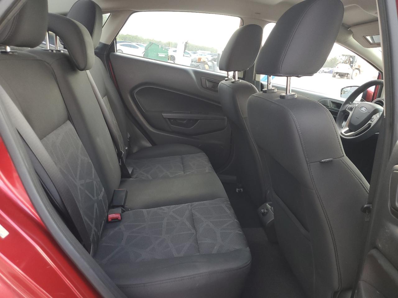 3FADP4BJ9BM170499 2011 Ford Fiesta Se