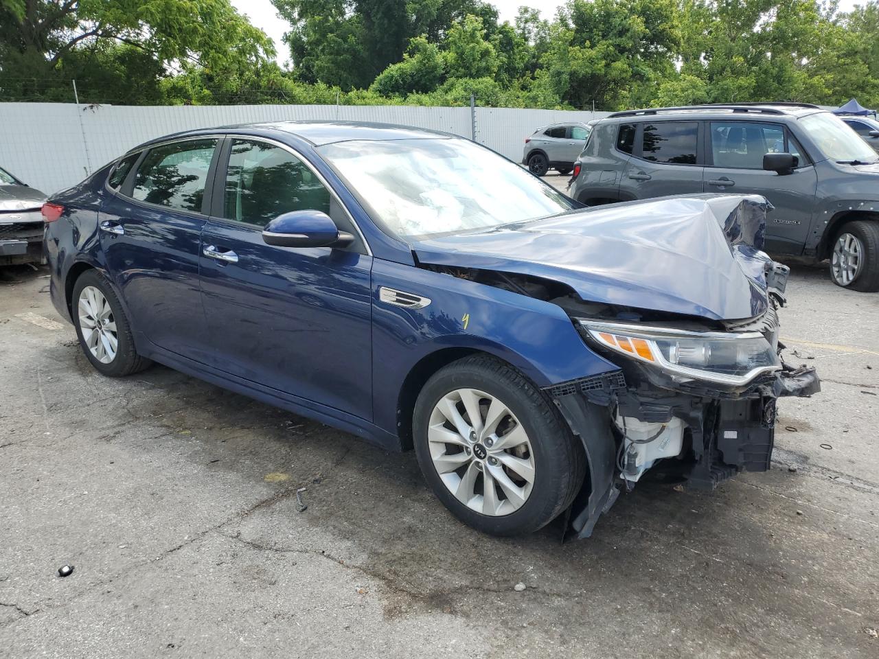 2017 Kia Optima Lx VIN: 5XXGT4L37HG162995 Lot: 64873165