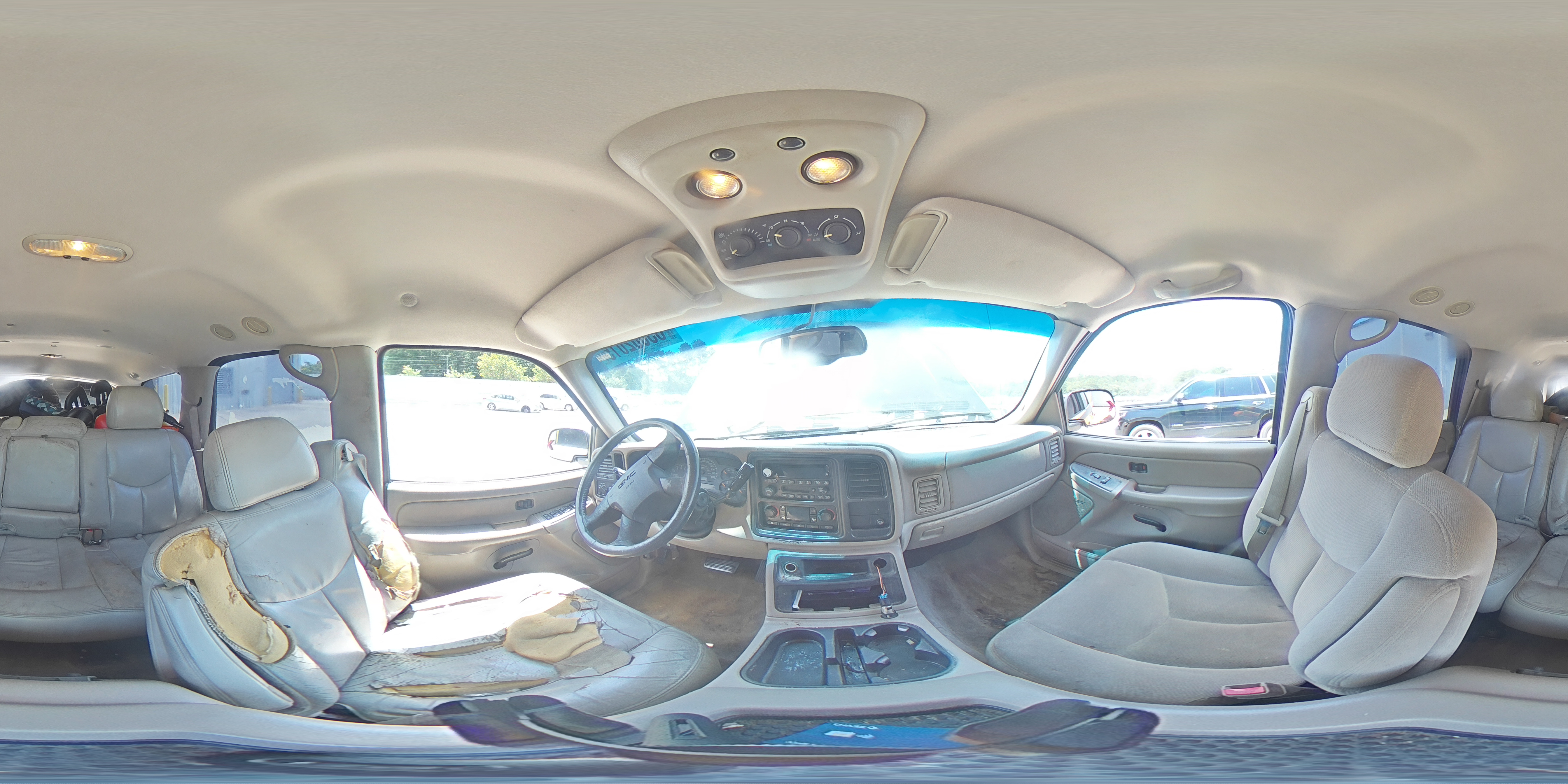2004 GMC Yukon VIN: 1GKEC13V34R226159 Lot: 63002015