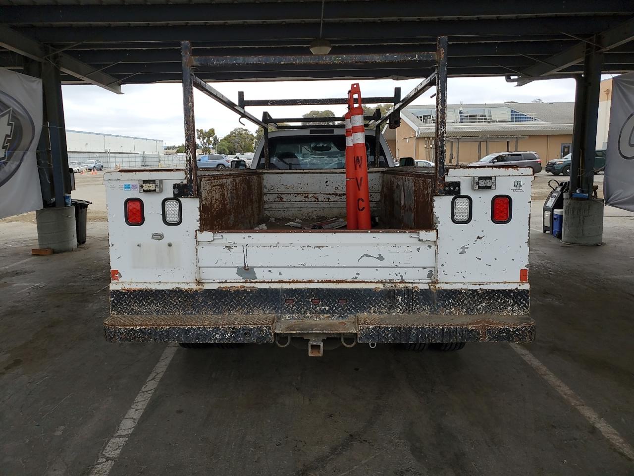 2001 Ford F350 Super Duty VIN: 1FDWF36S71EB87563 Lot: 64884965