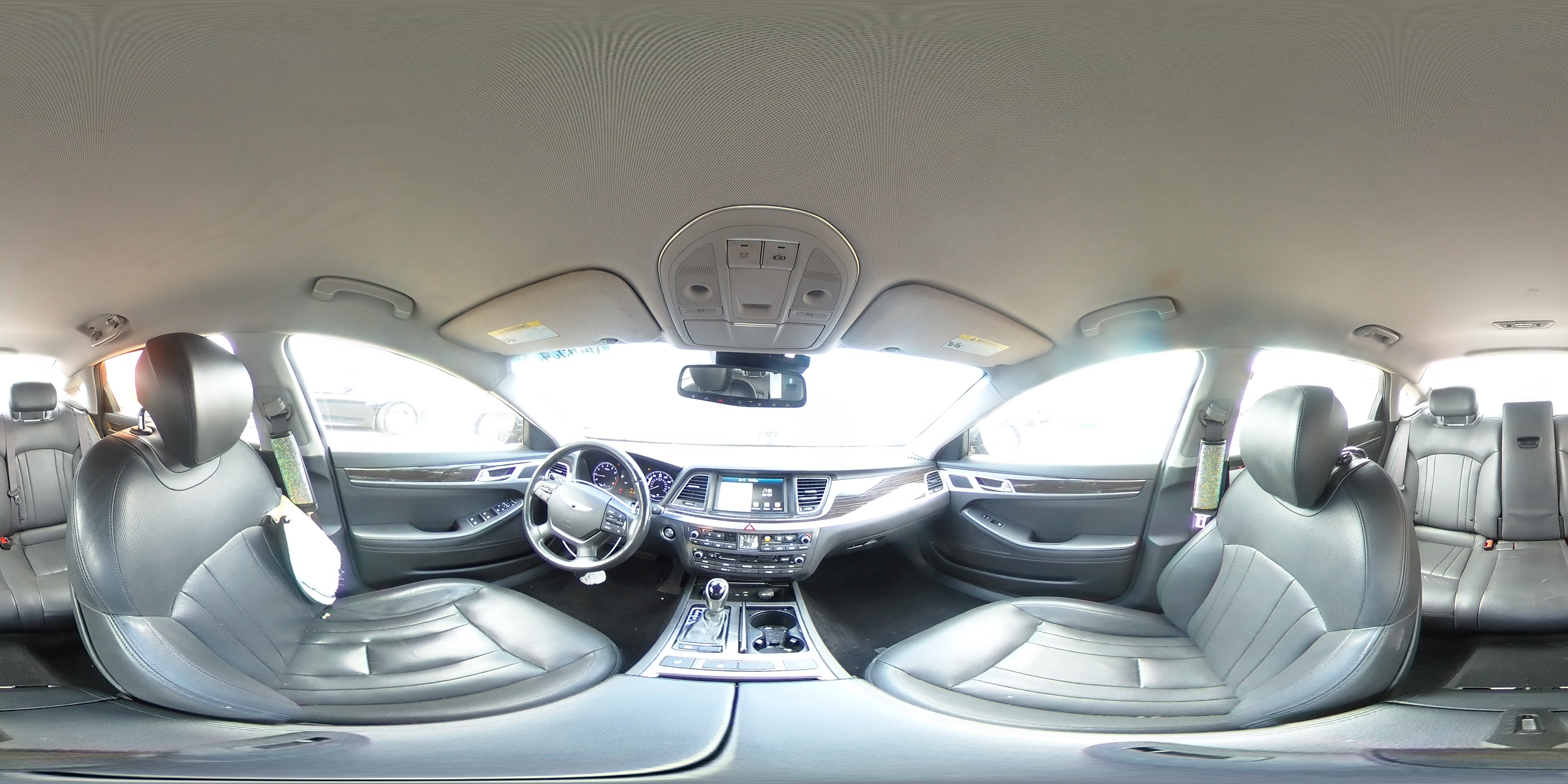 2015 Hyundai Genesis 3.8L VIN: KMHGN4JE8FU060333 Lot: 64053425