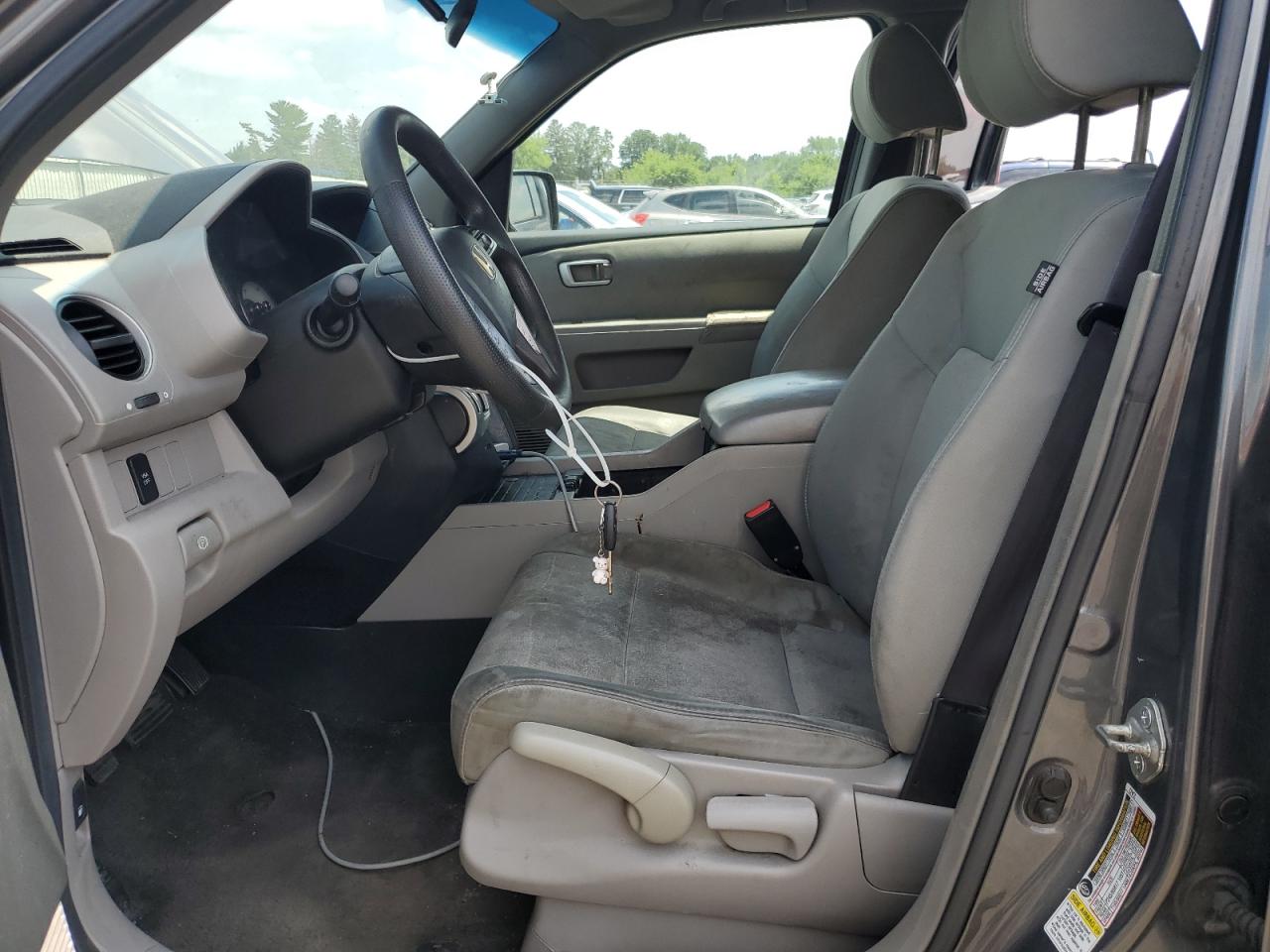 2011 Honda Pilot Lx VIN: 5FNYF4H26BB003293 Lot: 63688085
