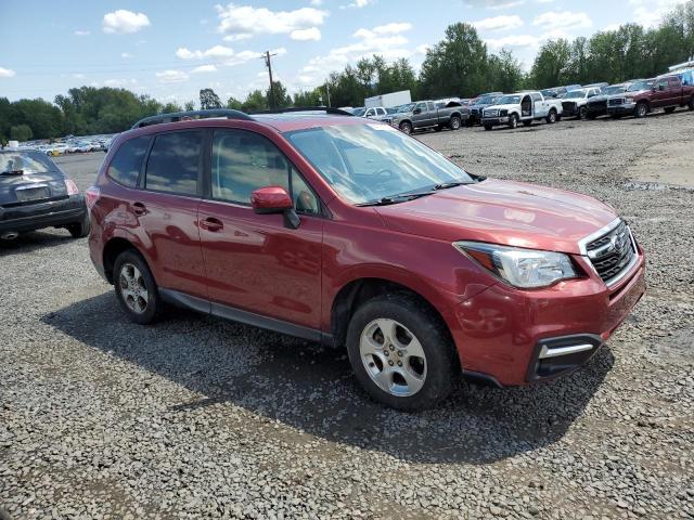  SUBARU FORESTER 2017 Красный