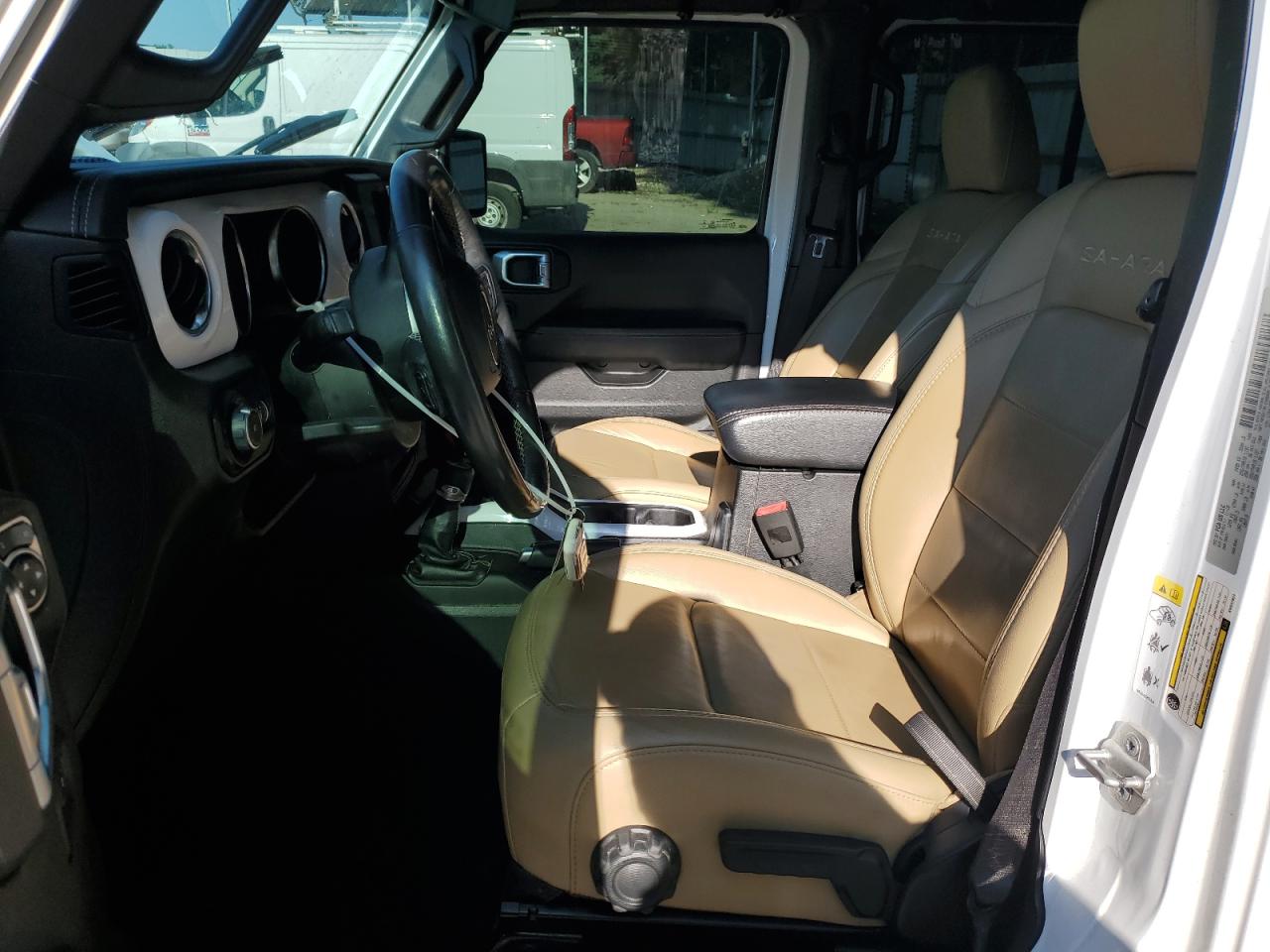 2019 Jeep Wrangler Unlimited Sahara VIN: 1C4HJXEGXKW507924 Lot: 63289905