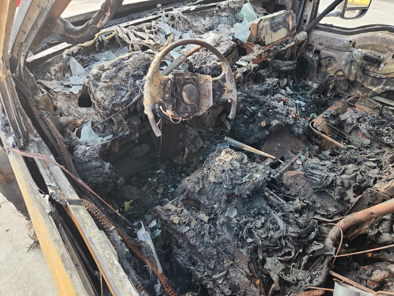 2004 Ford F350 Srw Super Duty VIN: 1FTSW31PX4EC06357 Lot: 62651335