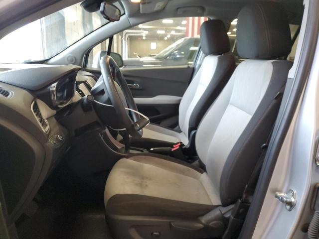 Parquets CHEVROLET TRAX 2017 Silver