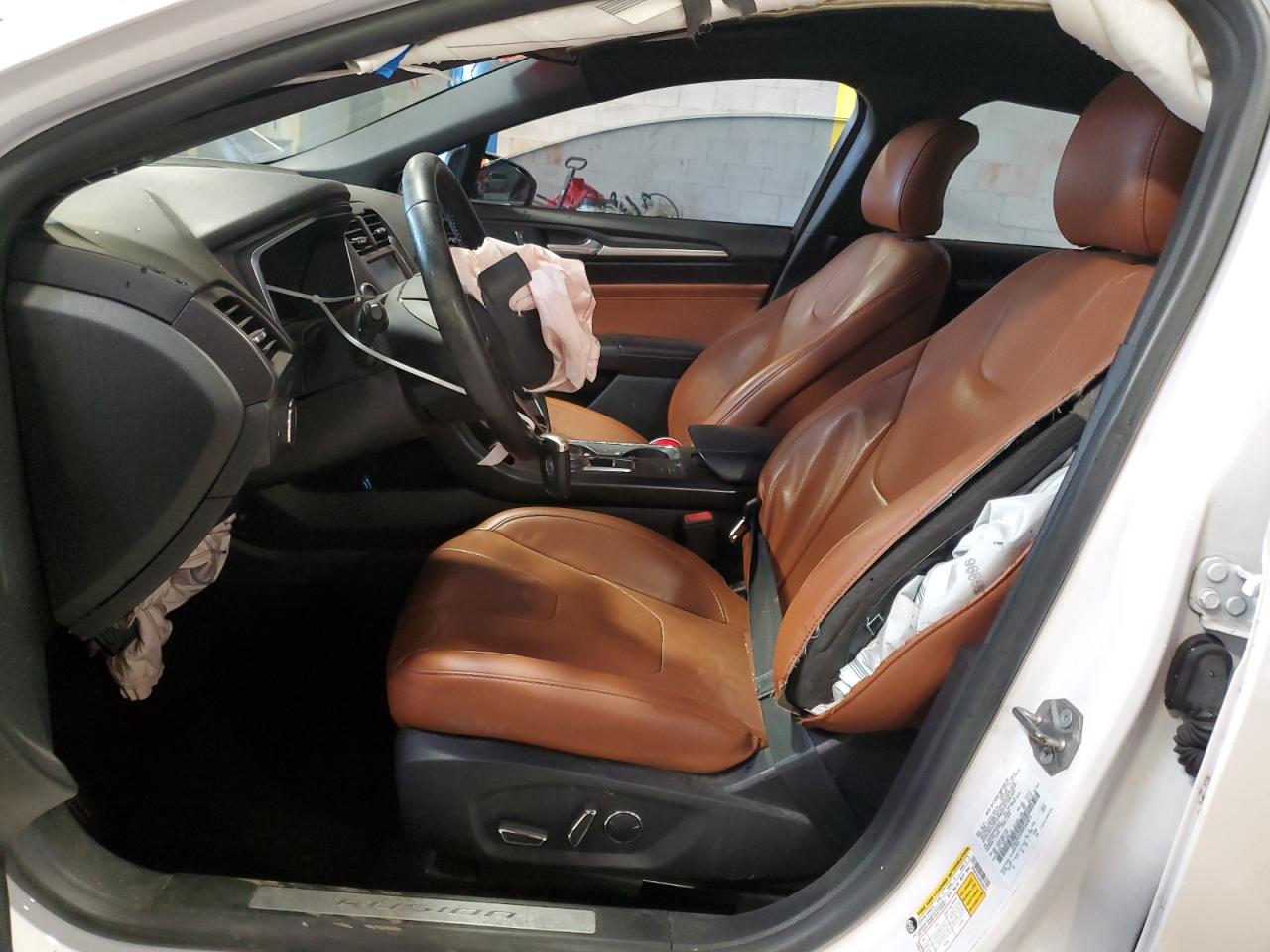2019 Ford Fusion Titanium VIN: 3FA6P0SU0KR266875 Lot: 65237245