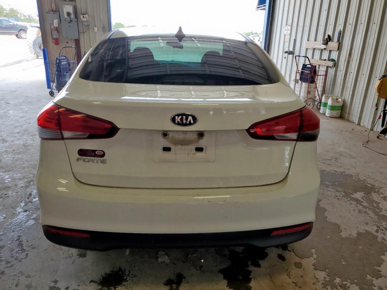 2018 Kia Forte Lx VIN: 3KPFK4A76JE228620 Lot: 64187965