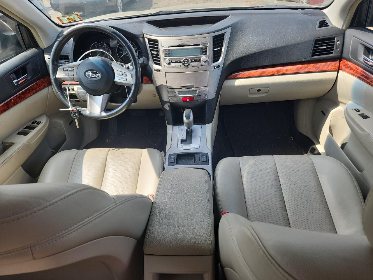 2010 Subaru Outback 2.5I Limited VIN: 4S4BRBJC4A3386565 Lot: 65002525