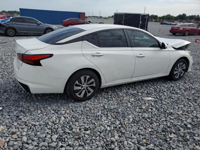  NISSAN ALTIMA 2021 Белы