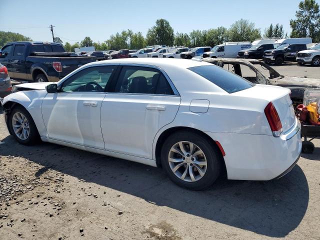  CHRYSLER 300 2015 White