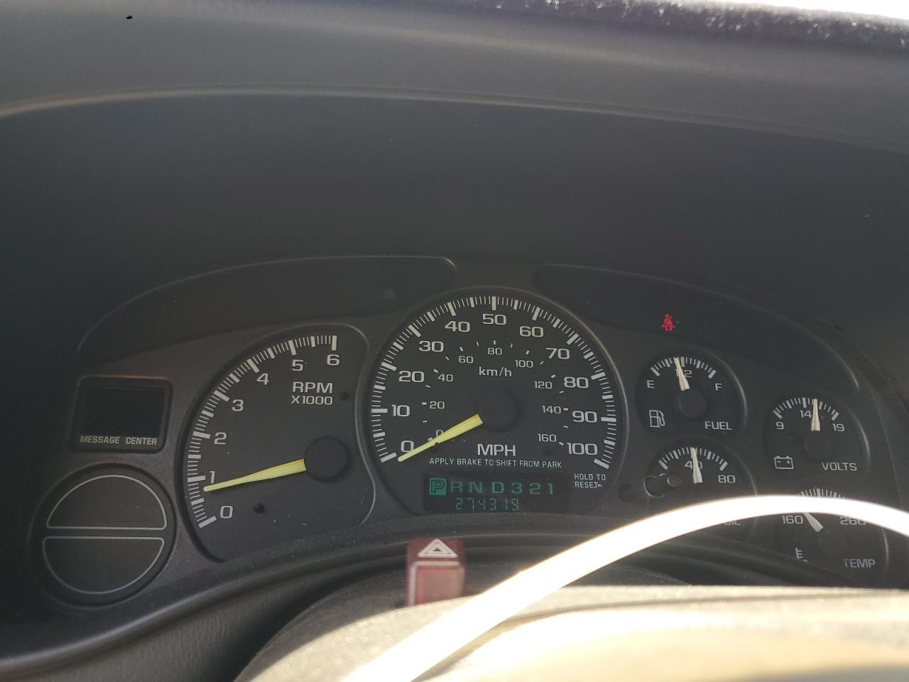 2000 Chevrolet Silverado C1500 VIN: 2GCEC19TXY1373160 Lot: 64087435