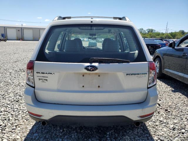  SUBARU FORESTER 2012 Biały