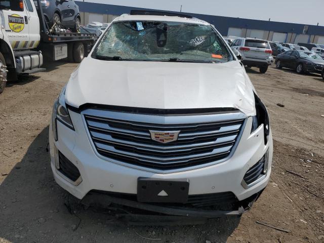 Паркетники CADILLAC XT5 2017 Белы