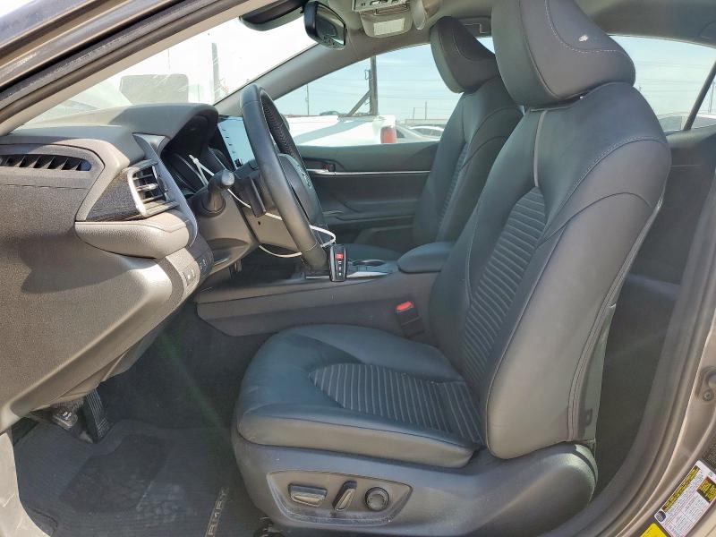  TOYOTA CAMRY 2023 Серый