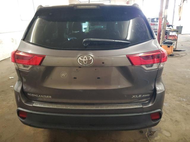  TOYOTA HIGHLANDER 2019 Серый