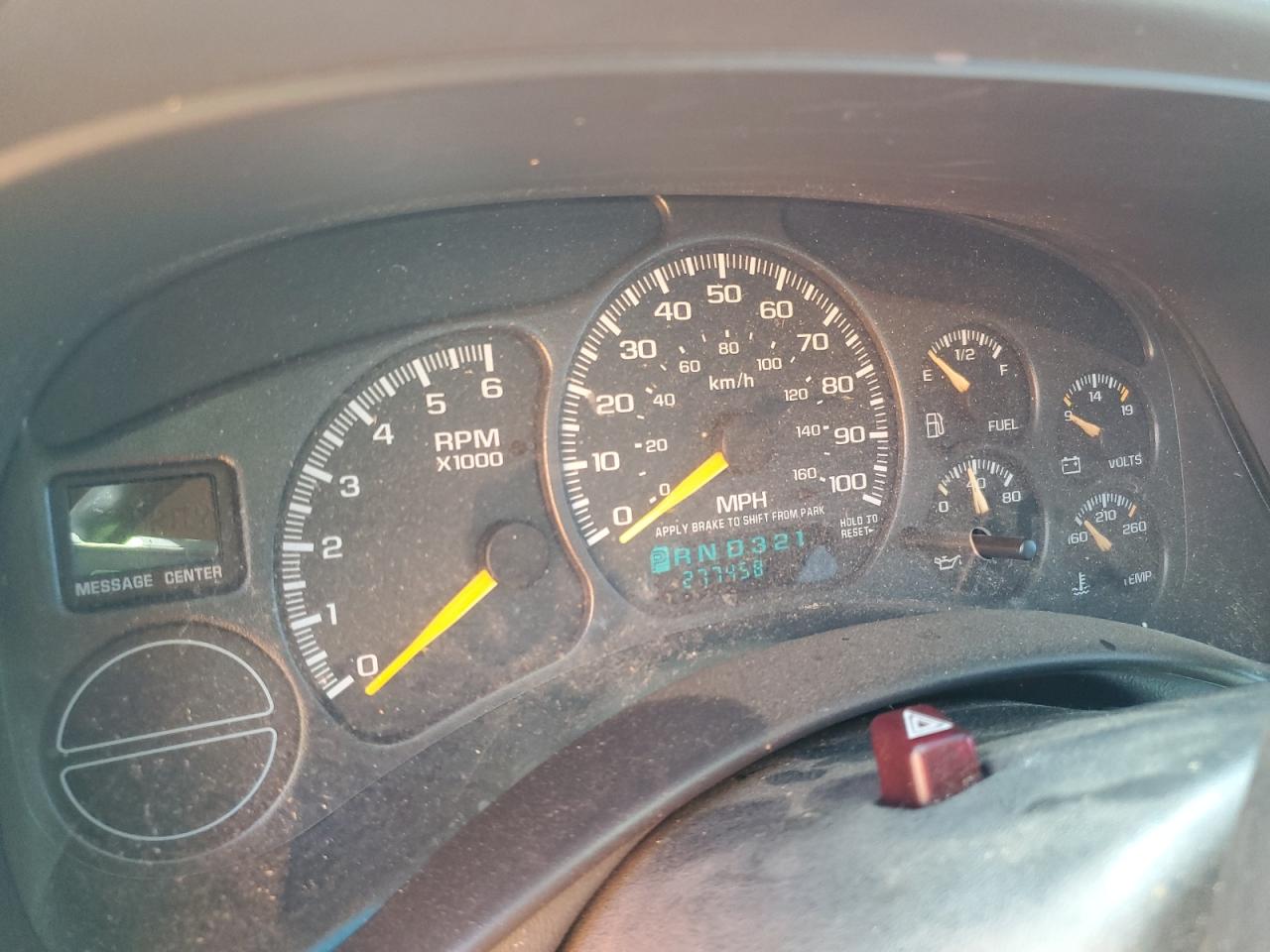 2001 Chevrolet Tahoe K1500 VIN: 1GNEK13T81J163543 Lot: 63308075