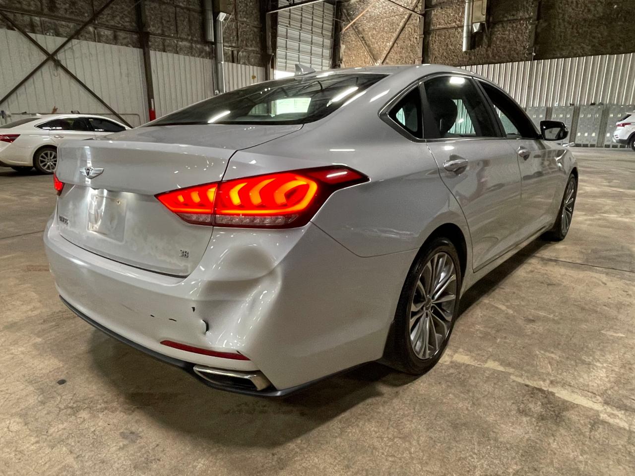 2015 Hyundai Genesis 3.8L VIN: KMHGN4JE3FU089318 Lot: 67470745
