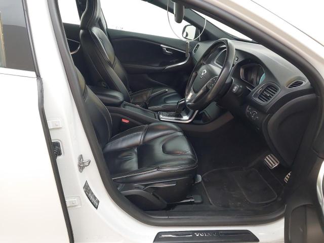 2016 VOLVO V40 R-DESI