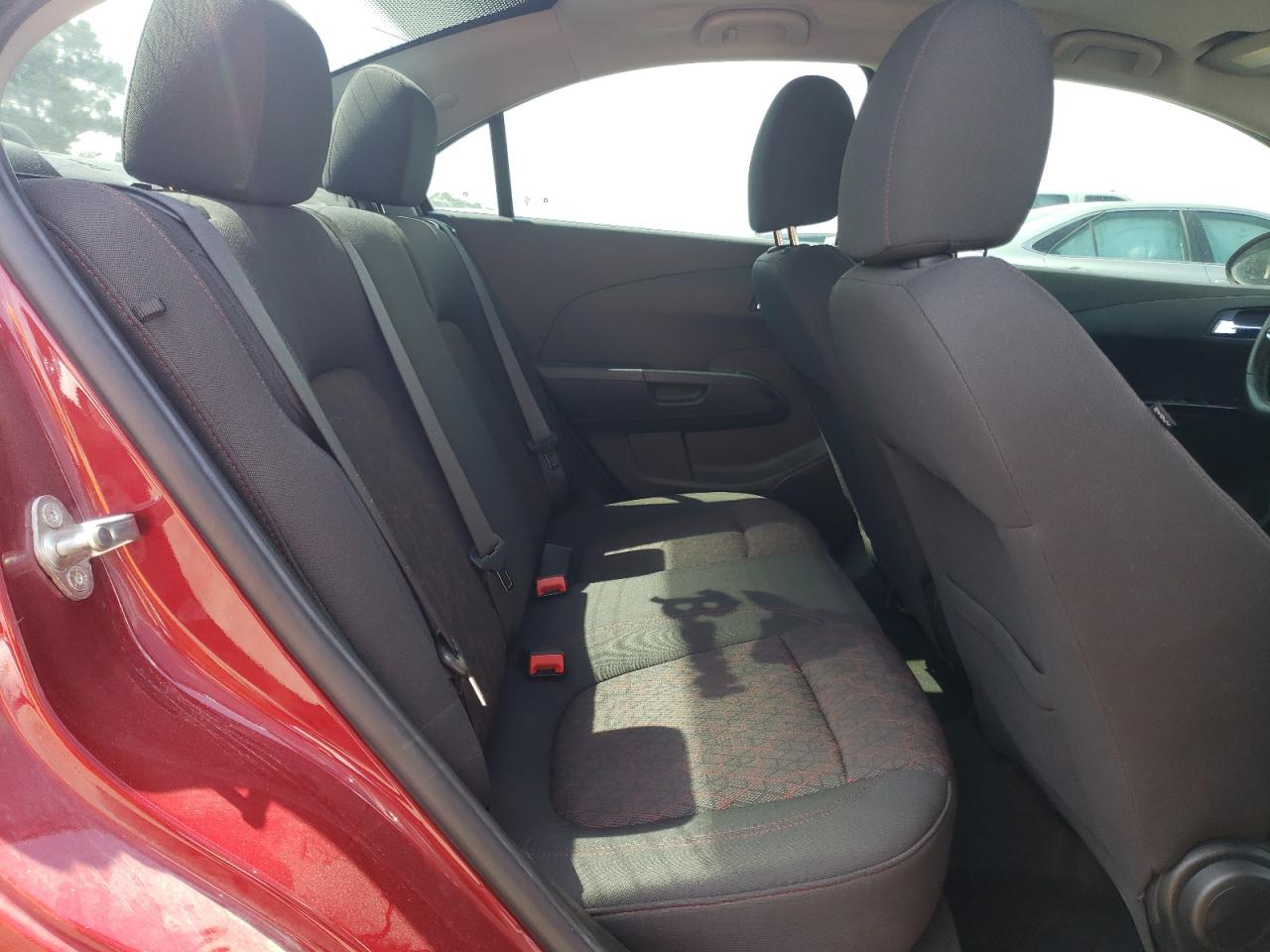 2020 Chevrolet Sonic Lt VIN: 1G1JD5SB2L4137063 Lot: 64947895