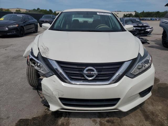  NISSAN ALTIMA 2017 Biały