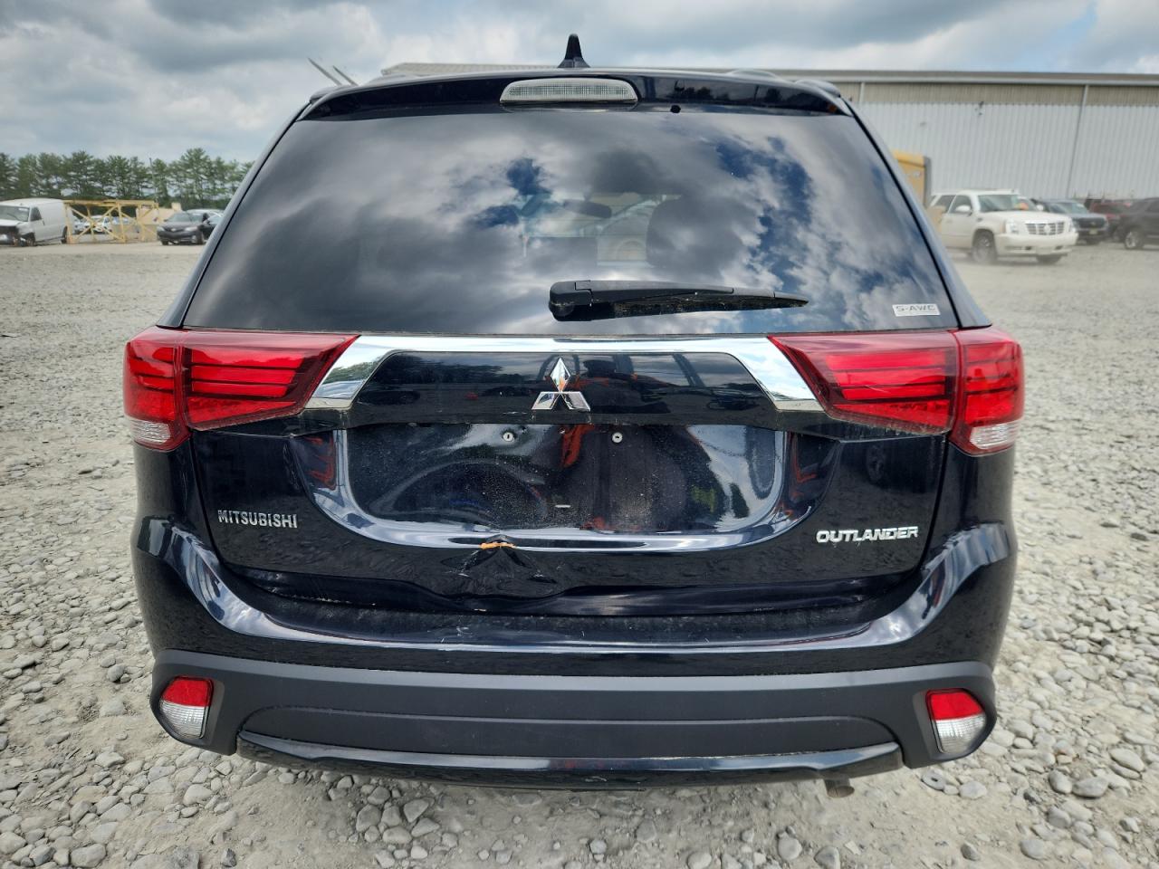 2018 Mitsubishi Outlander Se VIN: JA4AZ3A34JZ034602 Lot: 65316695