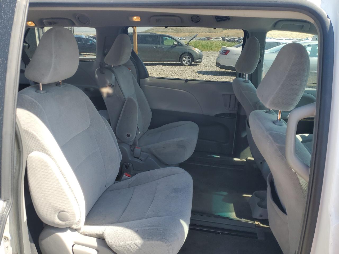 2015 Toyota Sienna Le VIN: 5TDKK3DC6FS612069 Lot: 62186665