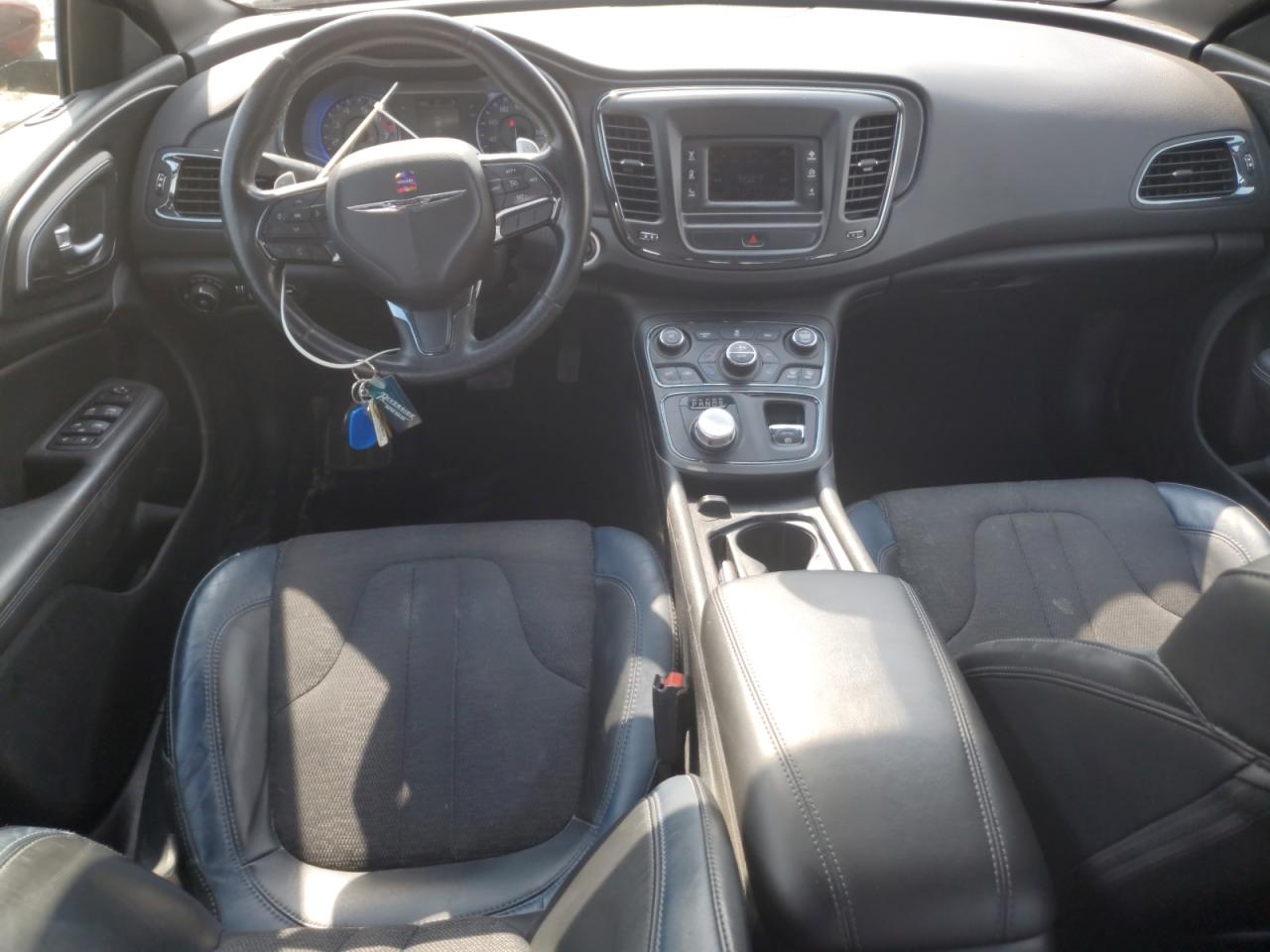 2015 Chrysler 200 S VIN: 1C3CCCBB4FN693143 Lot: 64113135