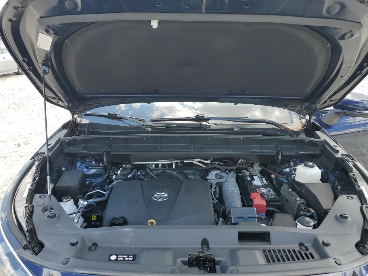 2022 Toyota Highlander Xle VIN: 5TDGZRBHXNS588506 Lot: 64886875