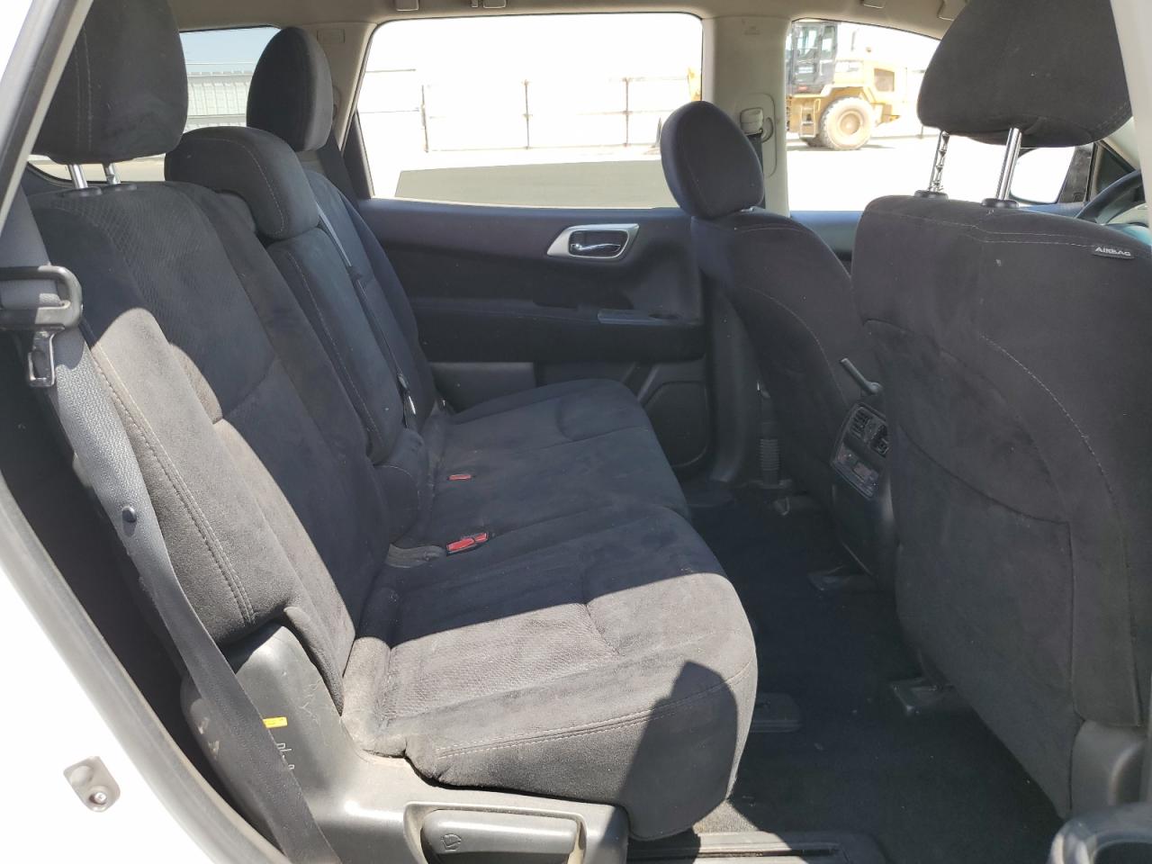 2015 Nissan Pathfinder S VIN: 5N1AR2MN5FC660761 Lot: 63827955