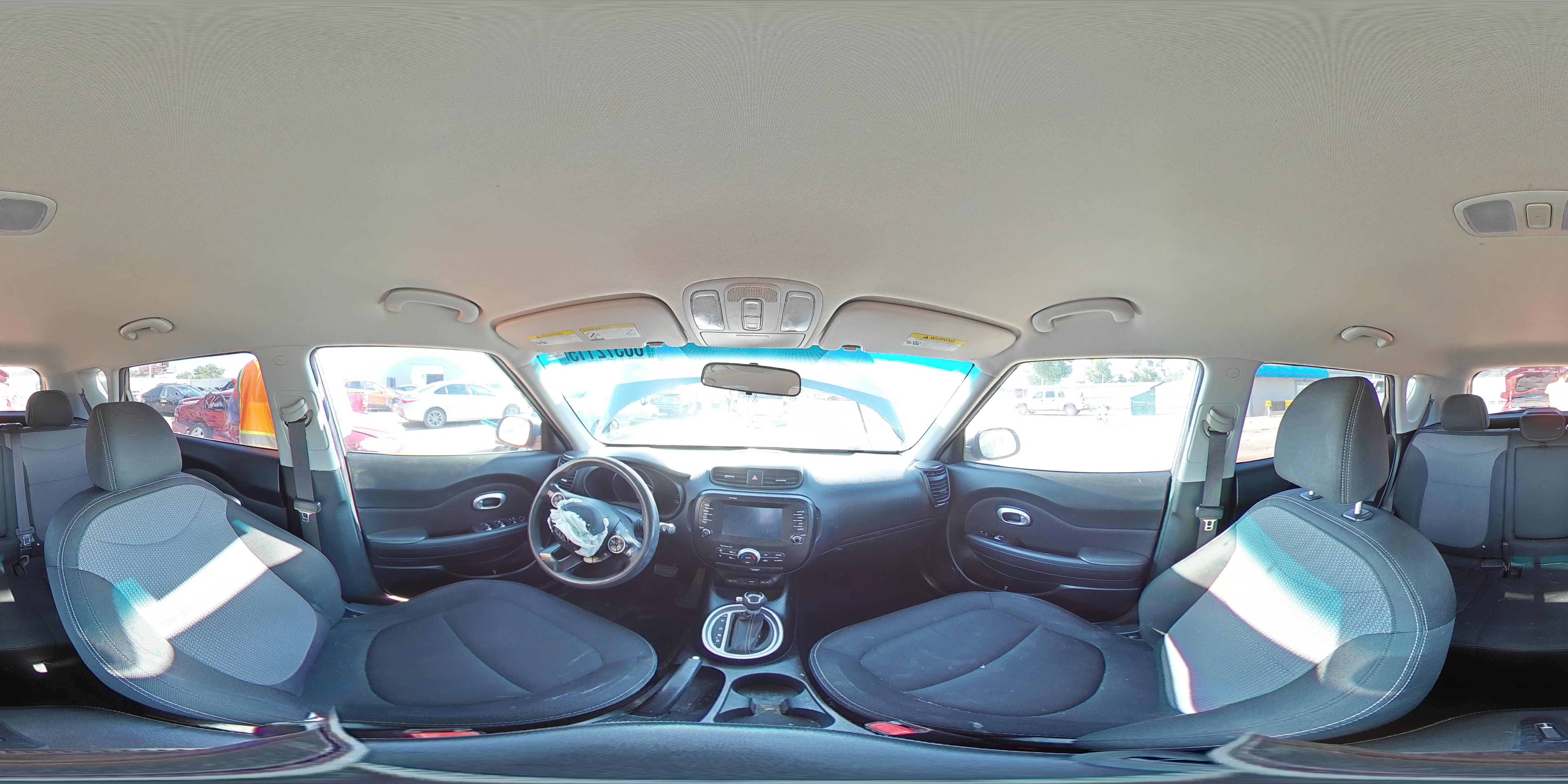 2018 Kia Soul + VIN: KNDJP3A52J7602158 Lot: 66372115