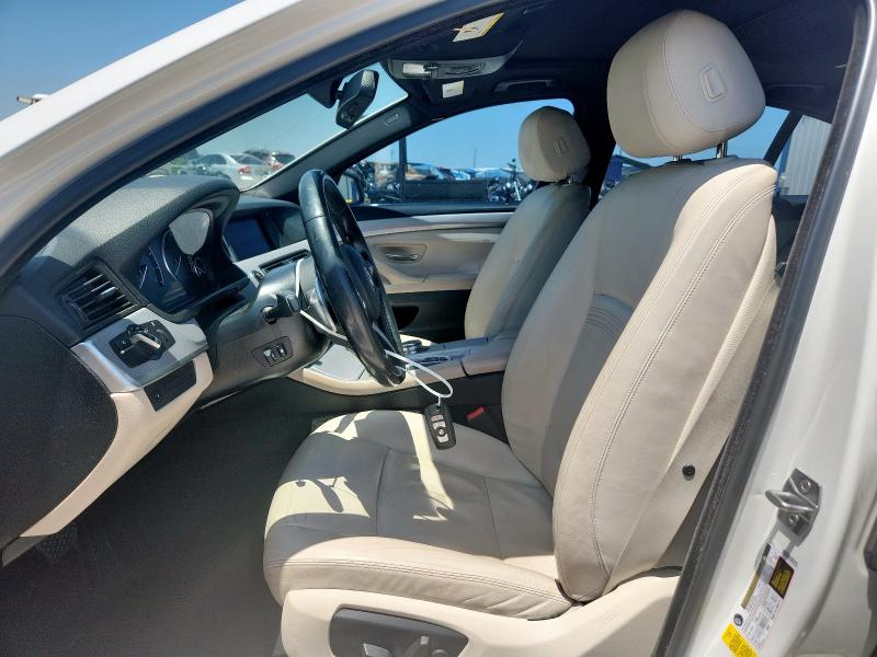  BMW 5 SERIES 2016 Biały