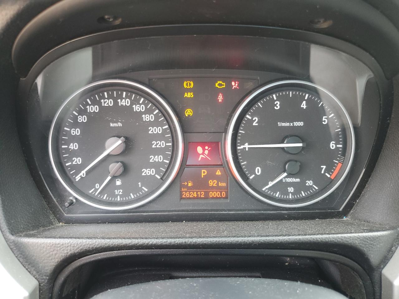 wbavh13548kc98516 WBAVH13548KC98516 2008 BMW 323 I