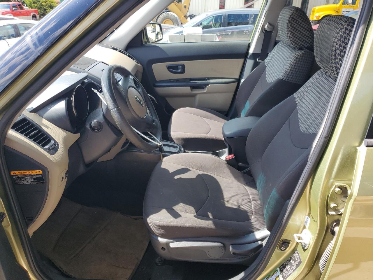 2010 Kia Soul + VIN: KNDJT2A29A7178103 Lot: 64412825