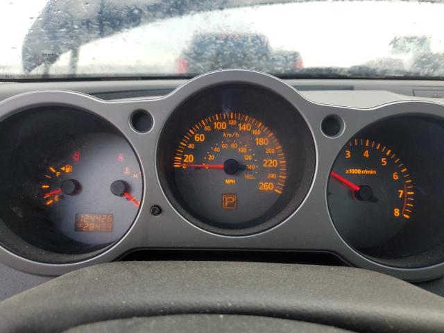 2004 NISSAN MAXIMA SE  