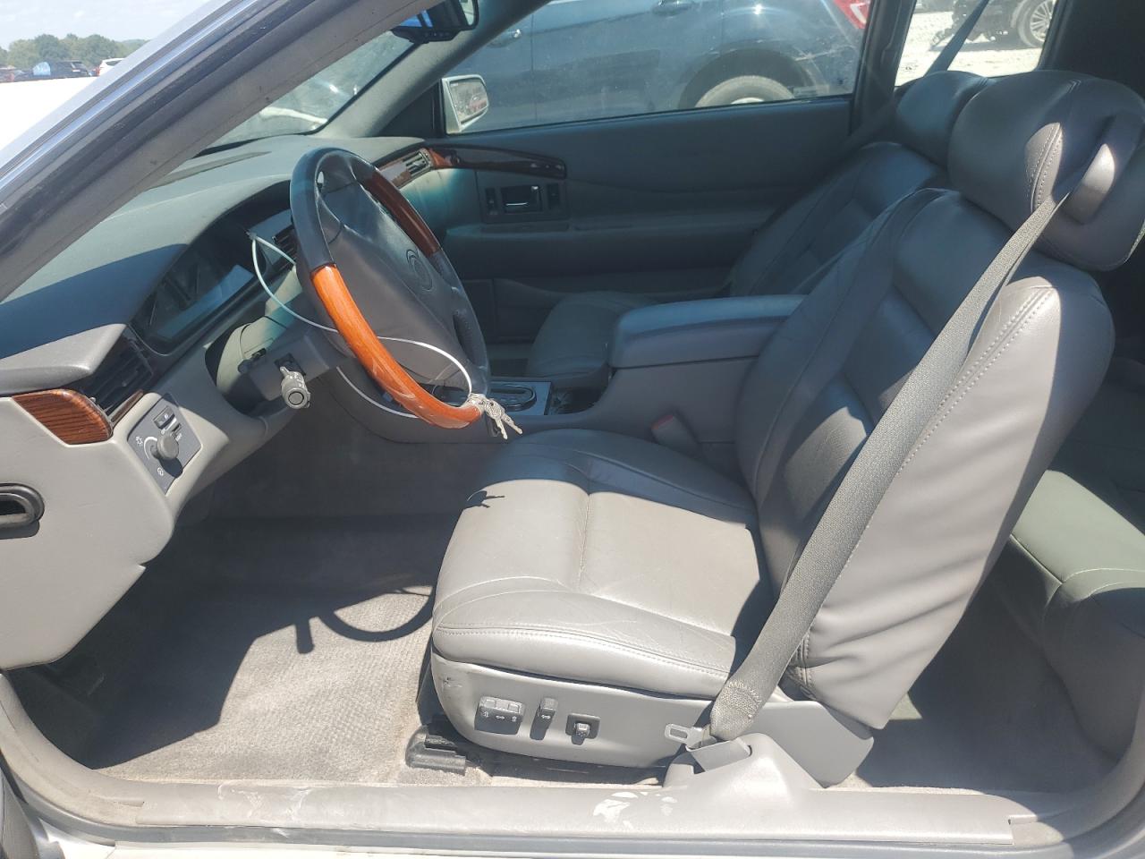 2002 Cadillac Eldorado Touring VIN: 1G6ET12942B102314 Lot: 62061185