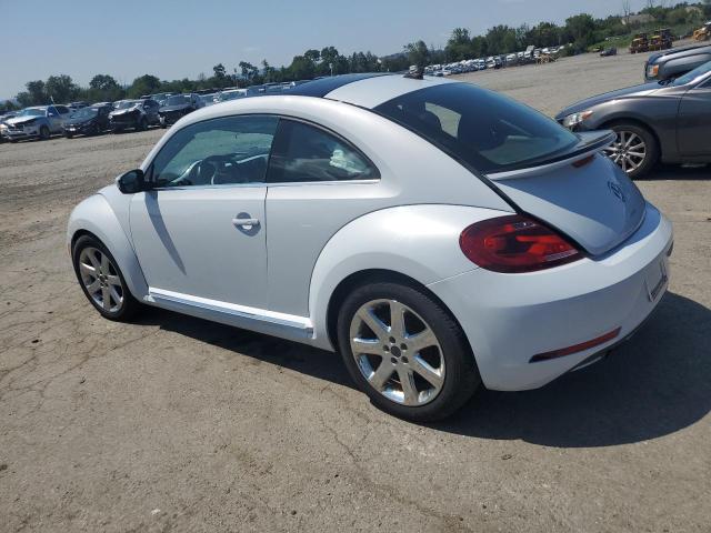  VOLKSWAGEN BEETLE 2018 Srebrny