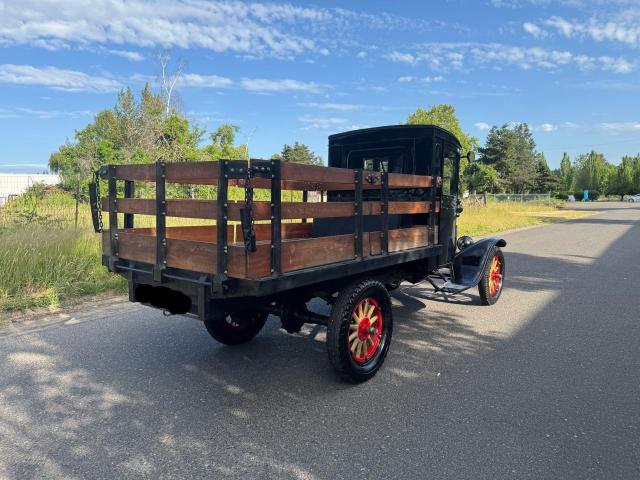 1926 FORD                        MODEL-T