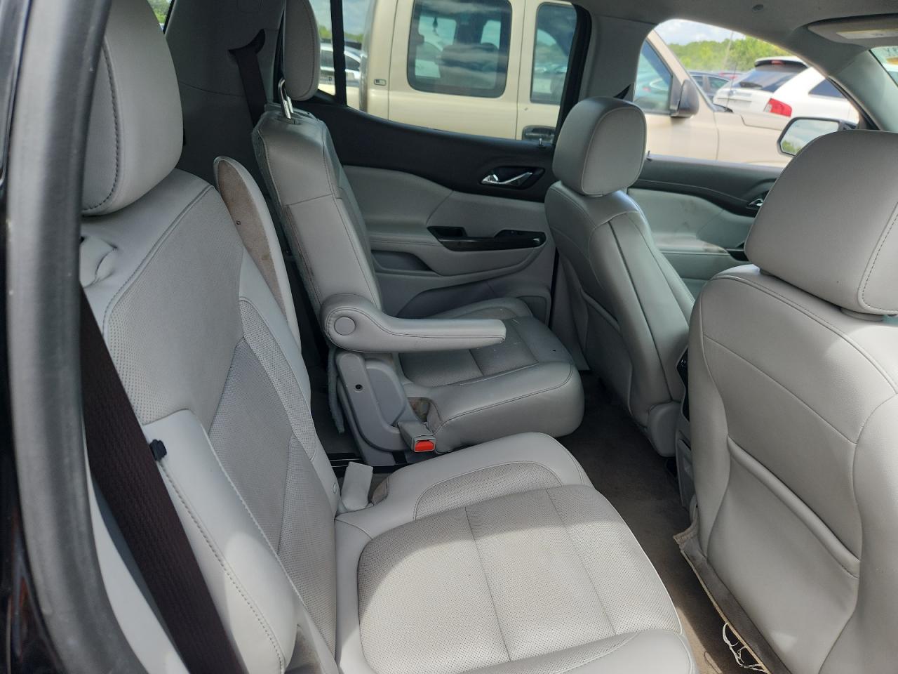 2019 GMC Acadia Slt-1 VIN: 1GKKNMLS2KZ263057 Lot: 65172185