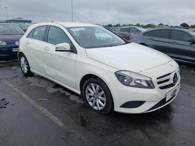 2013 MERCEDES BENZ A180 BLUEE