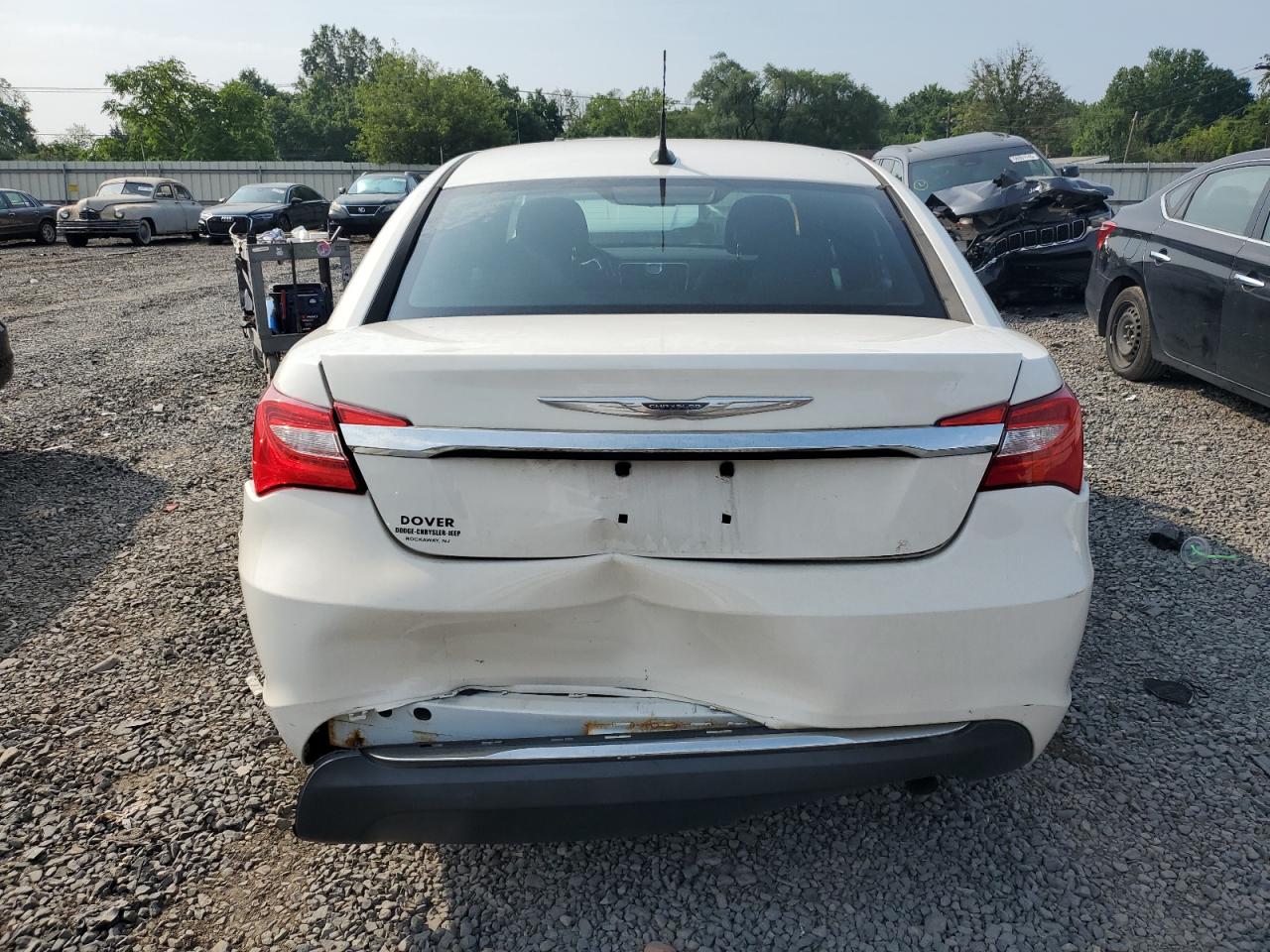 2011 Chrysler 200 Touring VIN: 1C3BC1FB2BN531466 Lot: 66300655