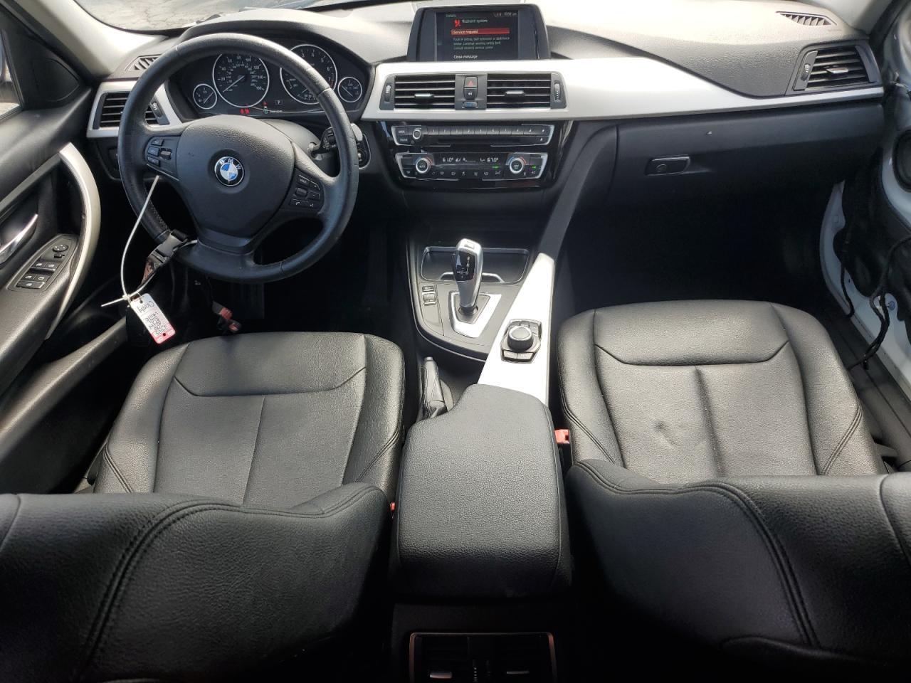 2018 BMW 320 I VIN: WBA8A9C59JK623129 Lot: 65276895