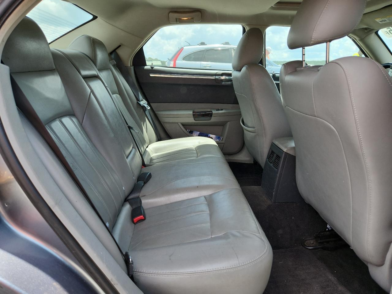 2006 Chrysler 300C VIN: 2C3KA63H06H463761 Lot: 65388065