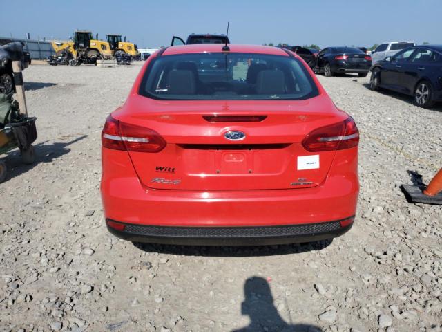  FORD FOCUS 2015 Красный